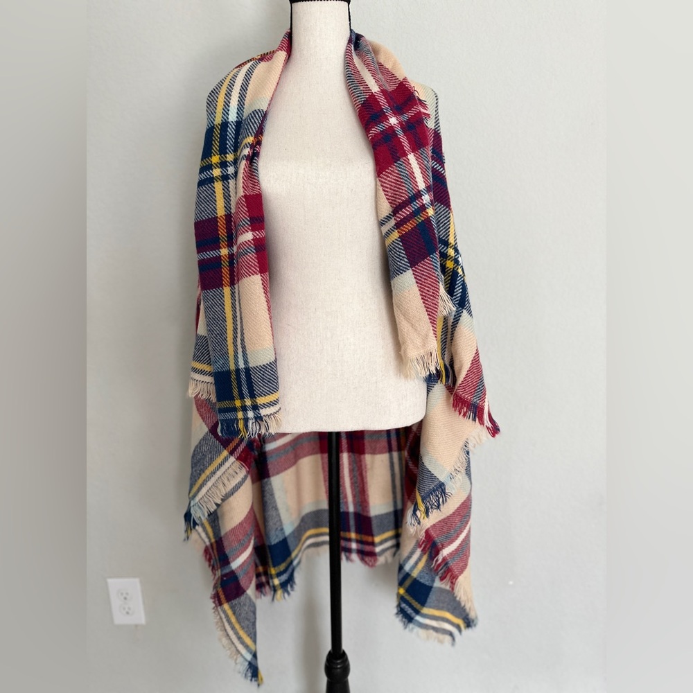 Scarf - Picture 5 of 11
